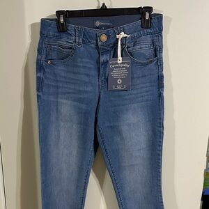 Democracy Women's Classic Blue Skinny Jeans